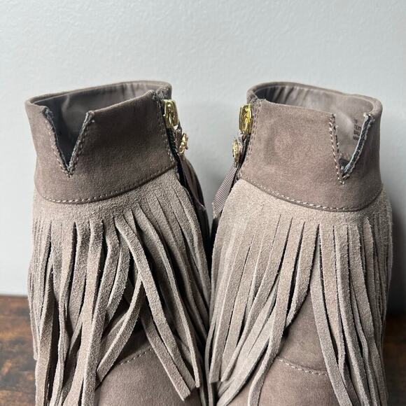 Betseyville by Betsey Johnson Leather Fringe Ankle Boots Sz 10 Western Festival - Picture 11 of 11